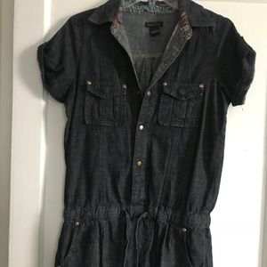 Boutique designer Jean Romper